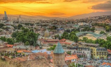 Uçaklı Vizesiz Tiflis Batum Turu